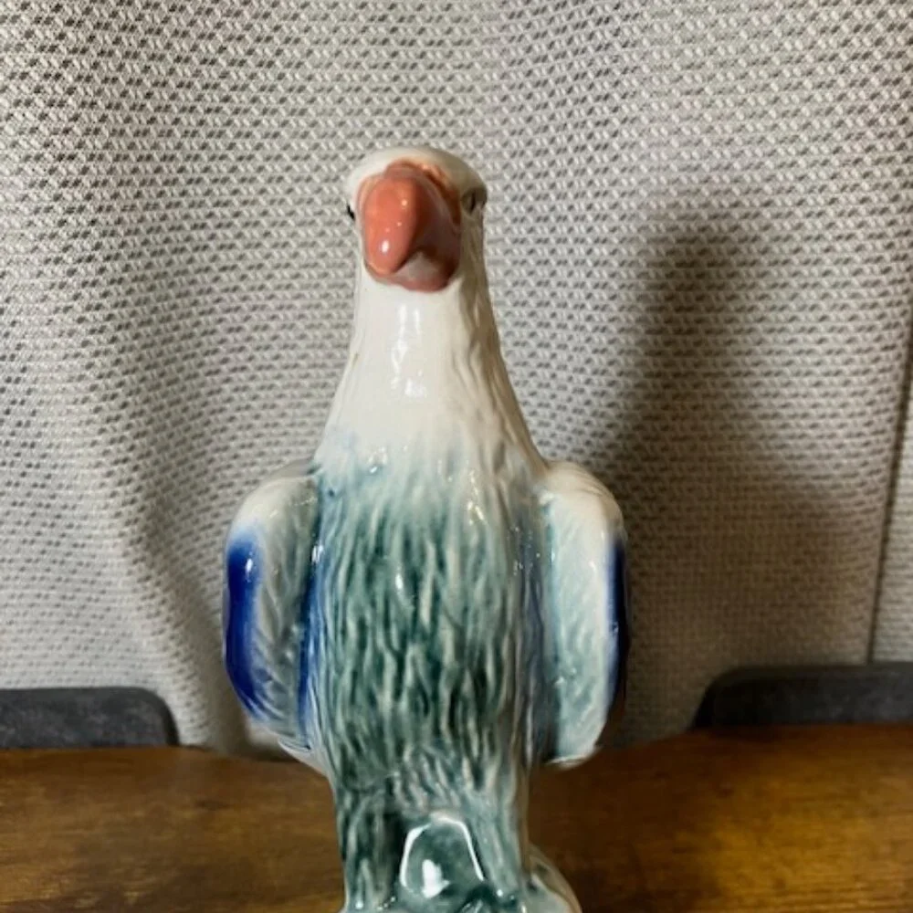 Cobalt‎ Blue & White Ceramic Eagle Figurine Made in Brazil 7.5